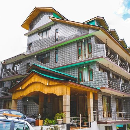 Hotel Akash Regency Manāli Kültér fotó