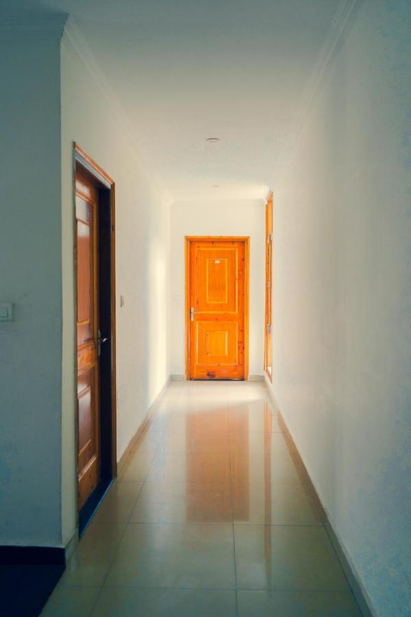 Hotel Akash Regency Manāli Kültér fotó